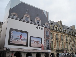iPads in Paris